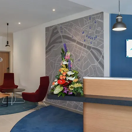 Hotel Express By Ihg