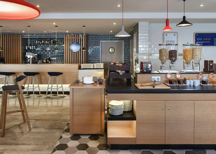 Express - Centre - Rive Gauche By Ihg Szálloda 3*