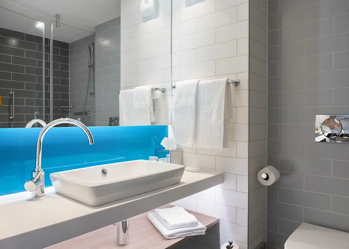 Express - Centre - Rive Gauche By Ihg Szálloda Rouen