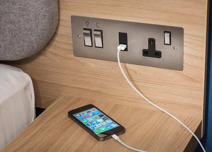 Express - Centre - Rive Gauche By Ihg Rouen